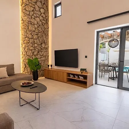 Kallithea Luxury -dionysus- Villa *