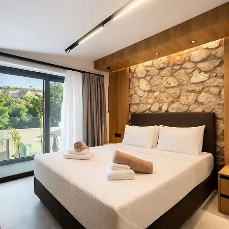 Kallithea Luxury -dionysus-