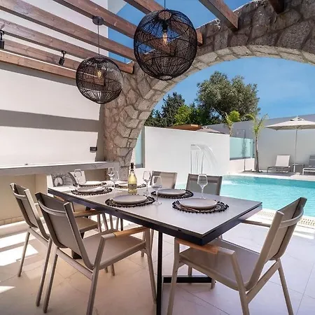 Kallithea Luxury -dionysus- Villa *